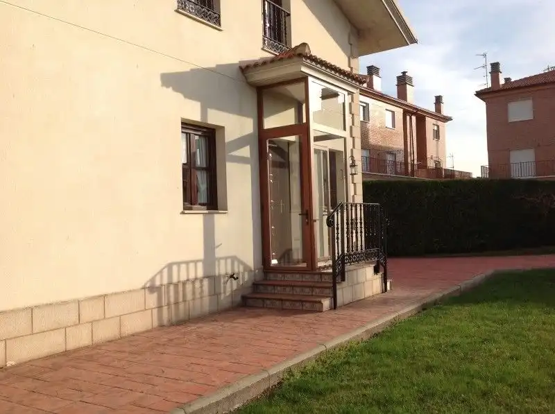 Vista exterior de Casa o chalet en venta en Nájera con Jardín privado, Terraza y Trastero