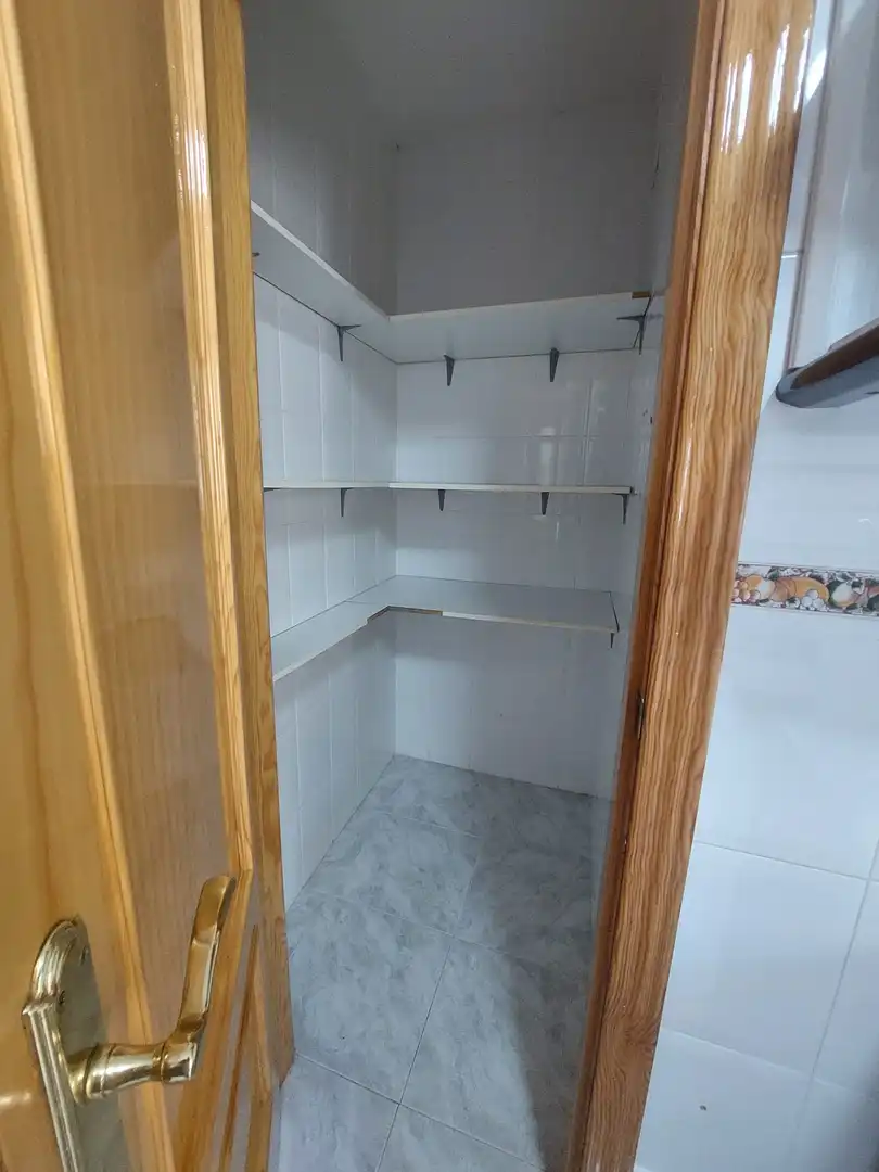 Piso con terraza en venta en Martos, imagen 7