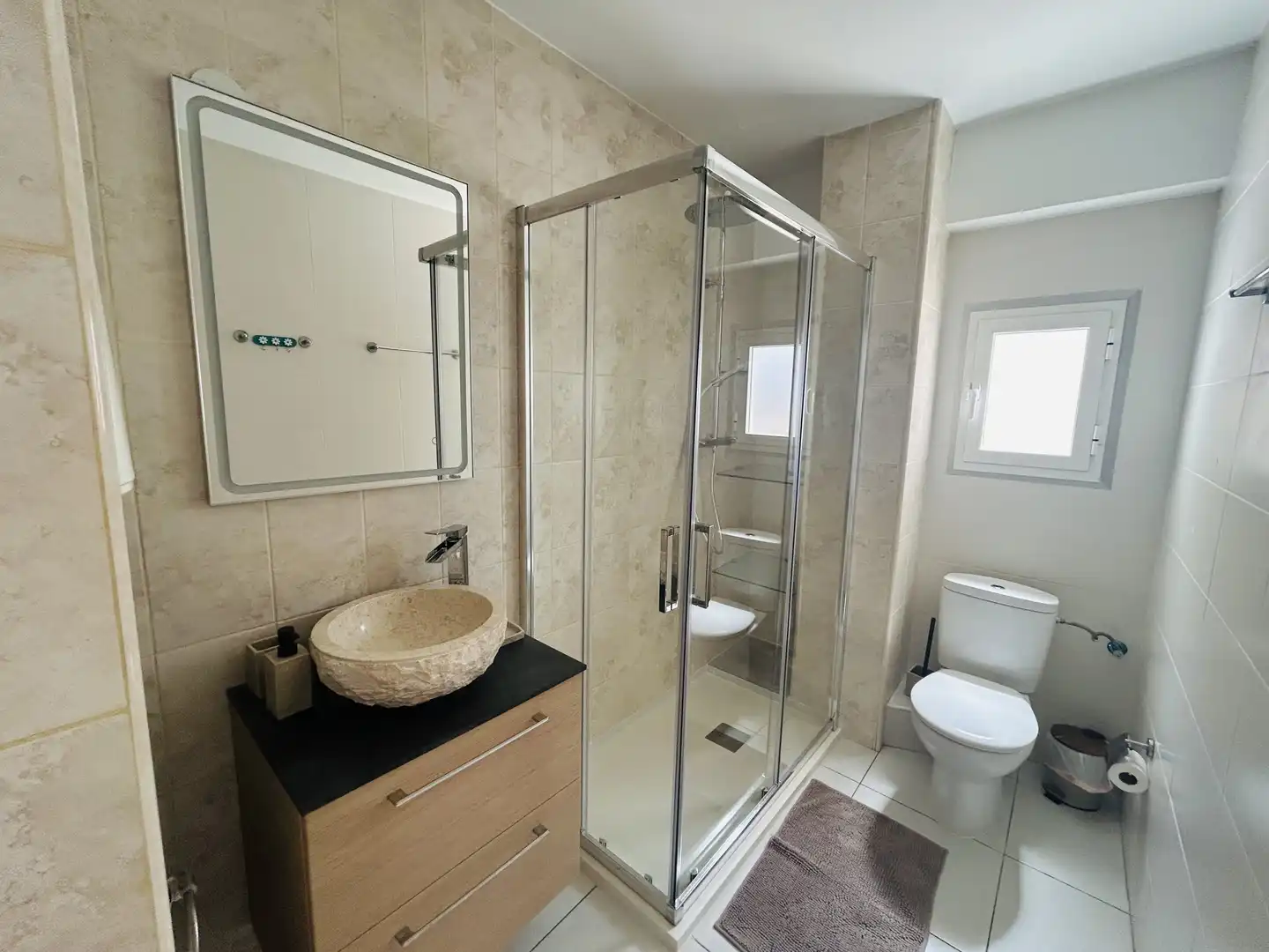 Bathroom of Flat for rent in Dénia  with Heating, Terrace and Furnished