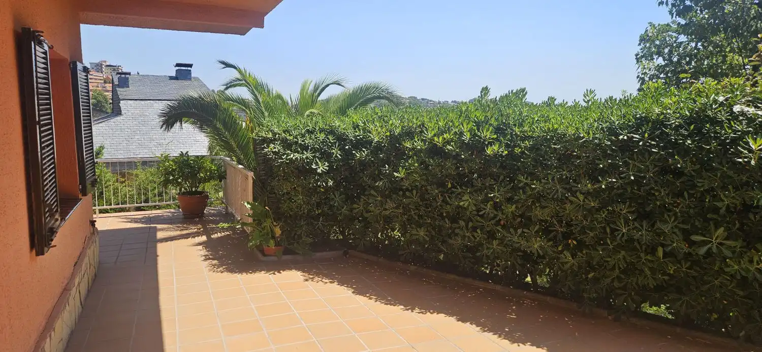 Terraza de Casa o chalet en venta en Corbera de Llobregat con Aire acondicionado, Calefacción y Terraza