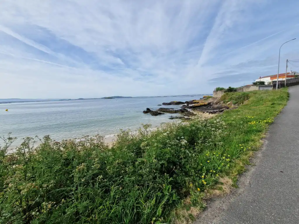 Land for sale in Boiro