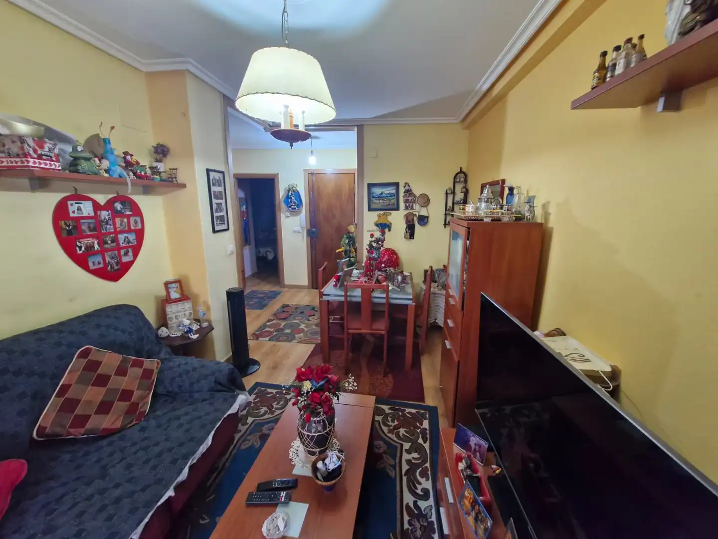 Sala de estar de Piso en venta en Ourense Capital  con Calefacción, Parquet y Horno