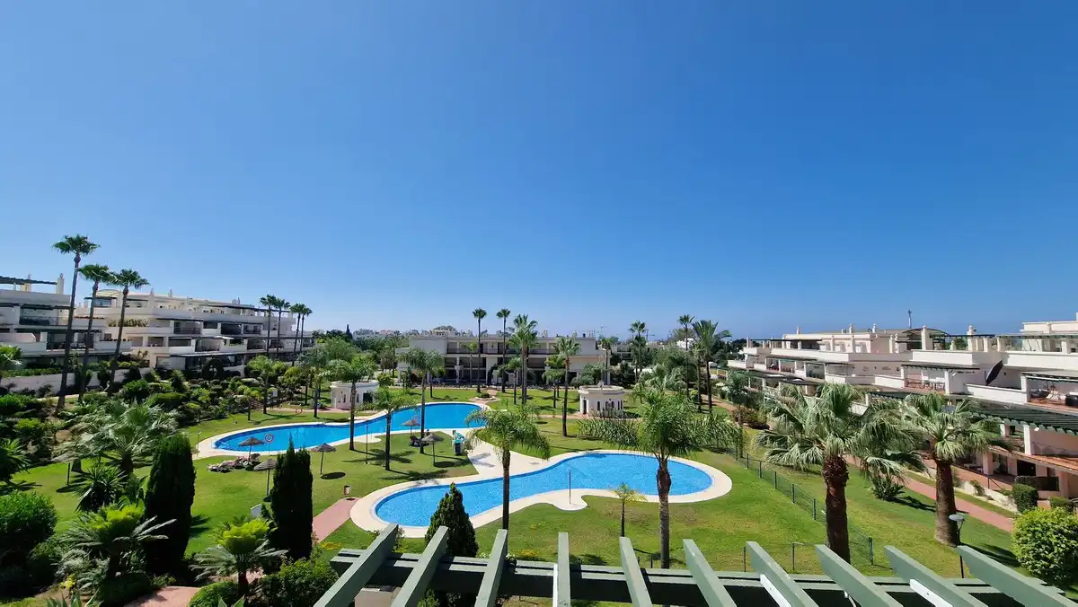 Penthouse with lift for sale in Nueva Andalucía, imagen 4