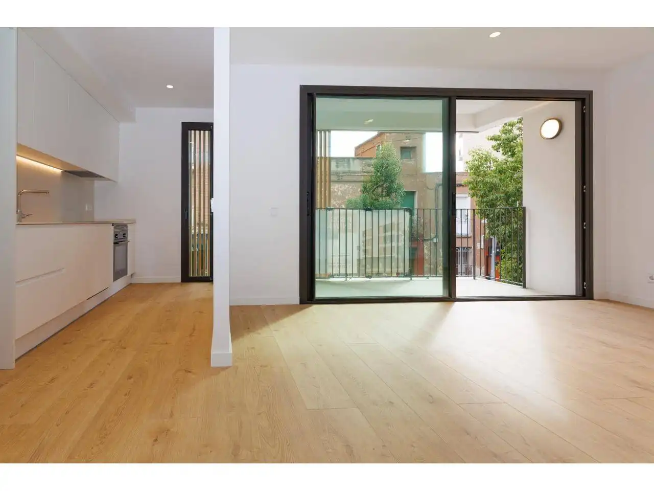 Flat with terrace for sale in Avenida Pau Casals, imagen 5