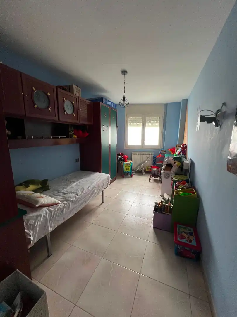 Schlafzimmer von Wohnung zur Miete in Solsona mit Klimaanlage, Heizung und Privatgarten