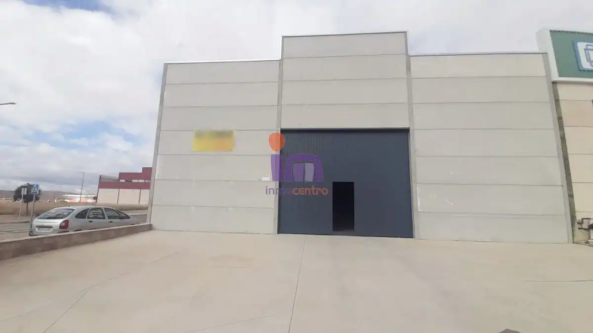 Nau industrial en venda a Valdepeñas, imagen 4