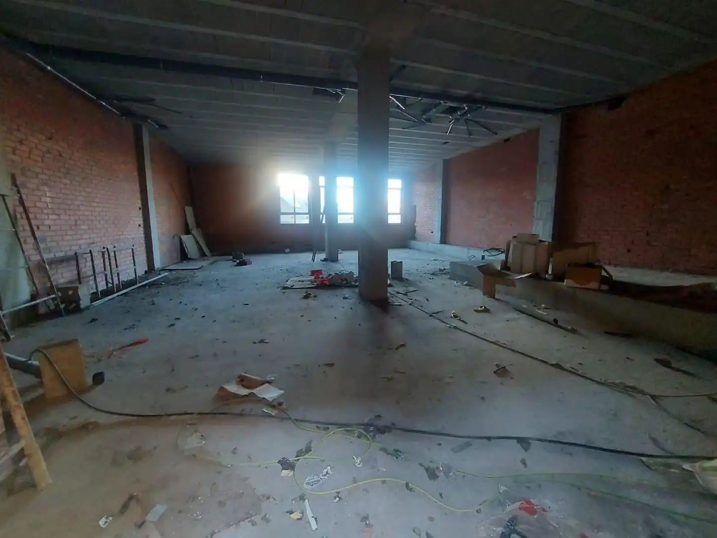 Local comercial en venda a Zona Alta, imagen 2