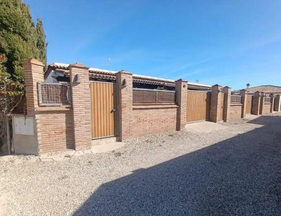 Exterior view of Houses for sale in Barbate  with Private garden and Furnished