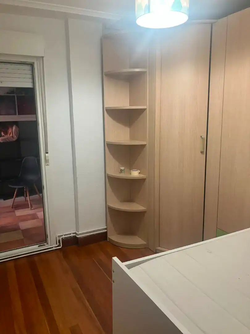 Bedroom of Flat for rent in Leioa  with Heating, Furnished and Oven