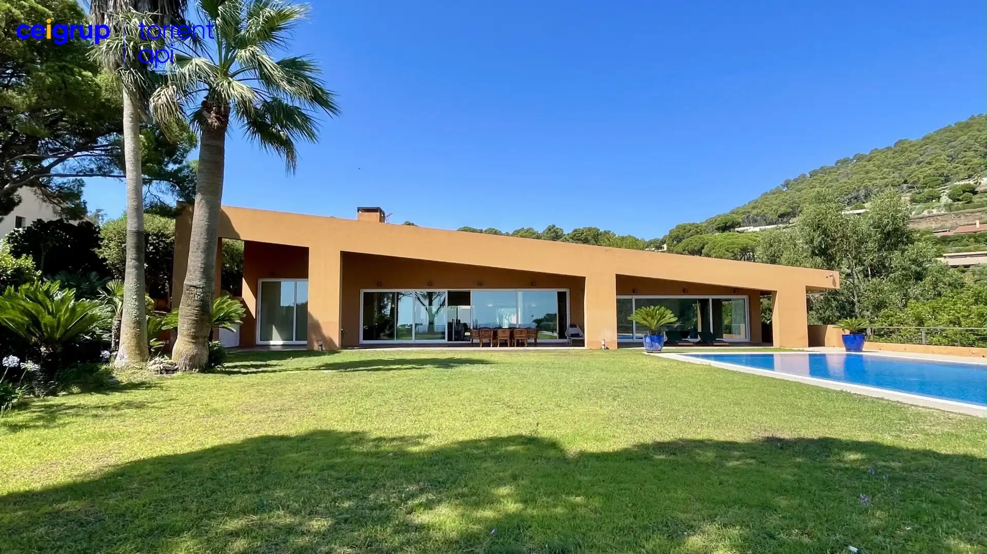 Vista exterior de Casa o xalet en venda en Begur amb Aire condicionat, Calefacció i Terrassa