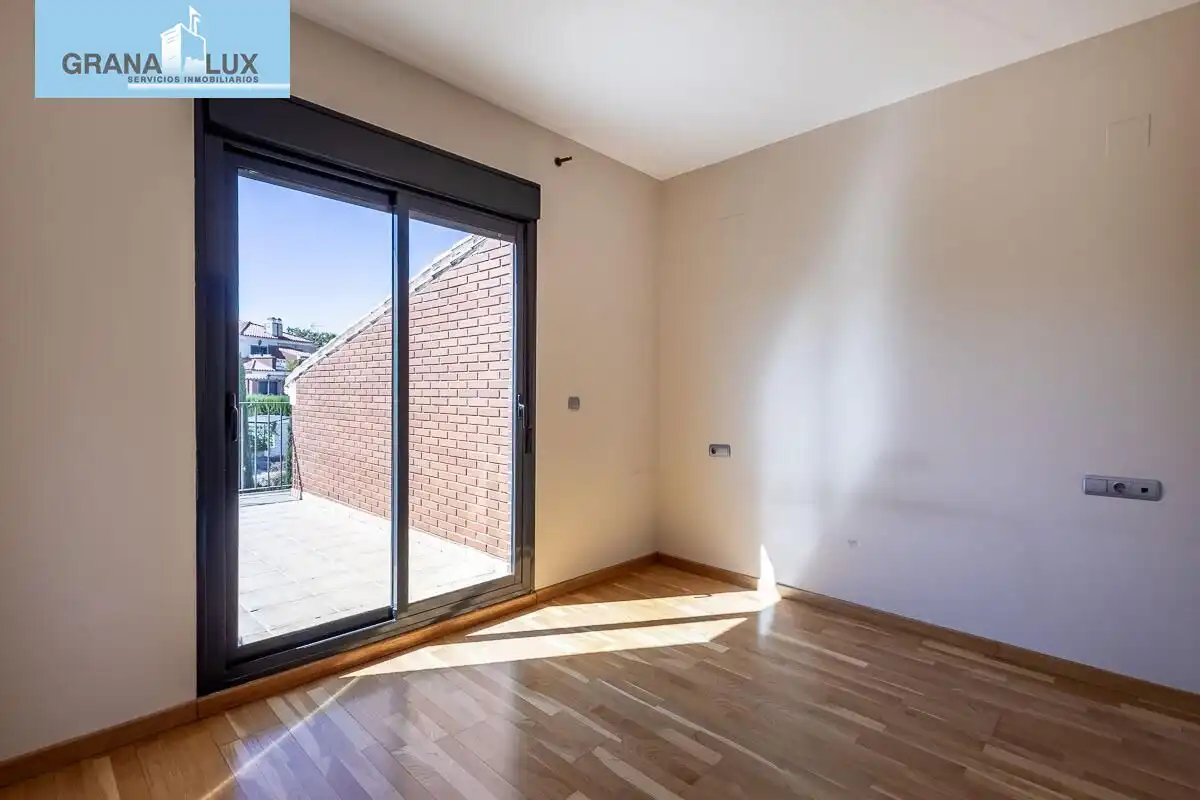 House with terrace for sale in Calle Guadiana, imagen 24