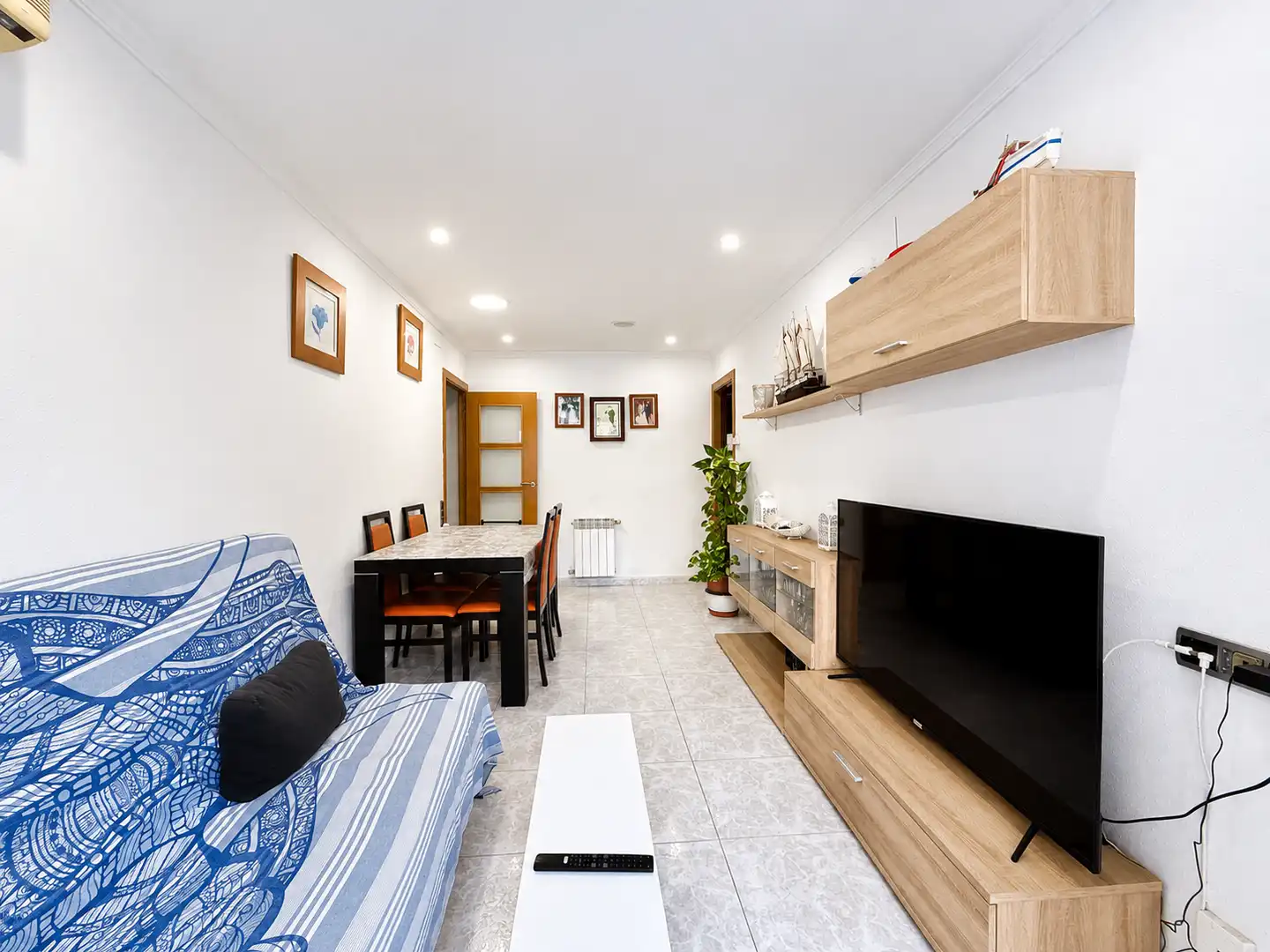 Wohnzimmer von Wohnung zum Verkauf in Cornellà de Llobregat mit Balkon