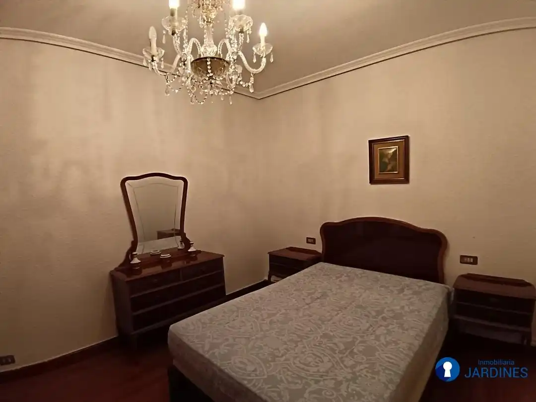 Bedroom of Flat for rent in Bilbao   with Heating