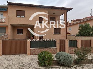 Villa à vendre à Calle de Pozuelo