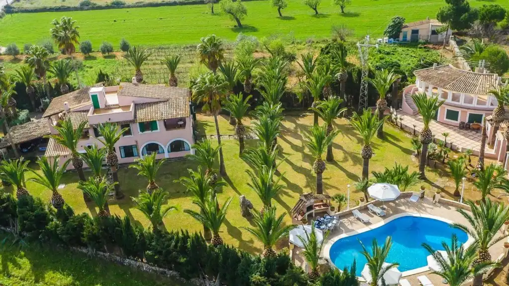 Jardí de Finca rústica en venda en Alcúdia amb Jardí privat, Terrassa i Piscina