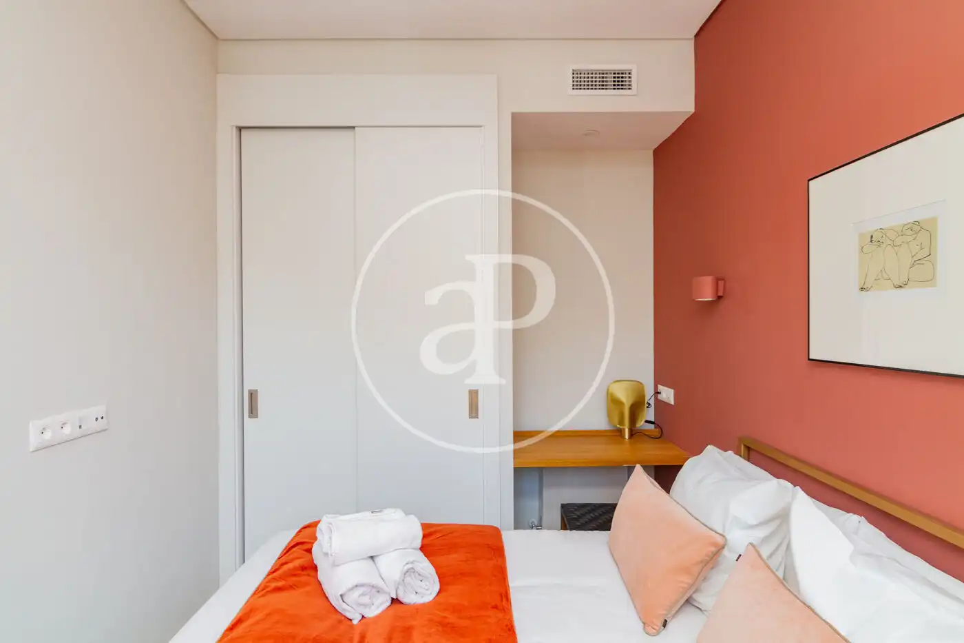 Bedroom of Flat for rent in Madrid  with Air Conditioner, Heating and Furnished