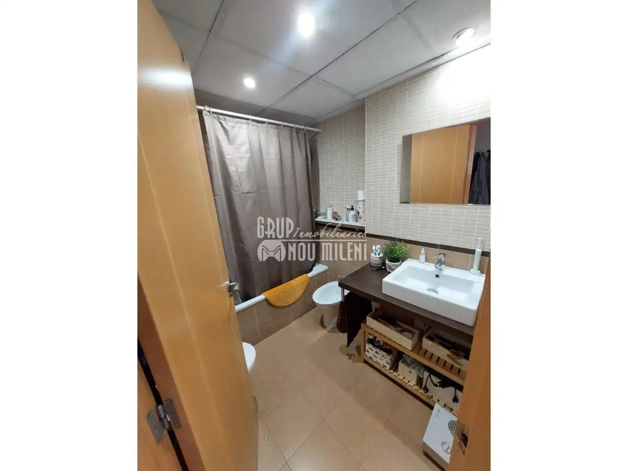 Duplexes for rent in Silla
