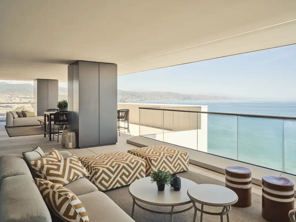 Flat for sale in Pacífico, 92, Martín Carpena - Torre del Río