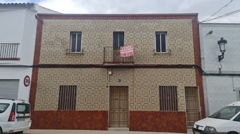 CASA CON PATIO A LA VENTA, imatge 2