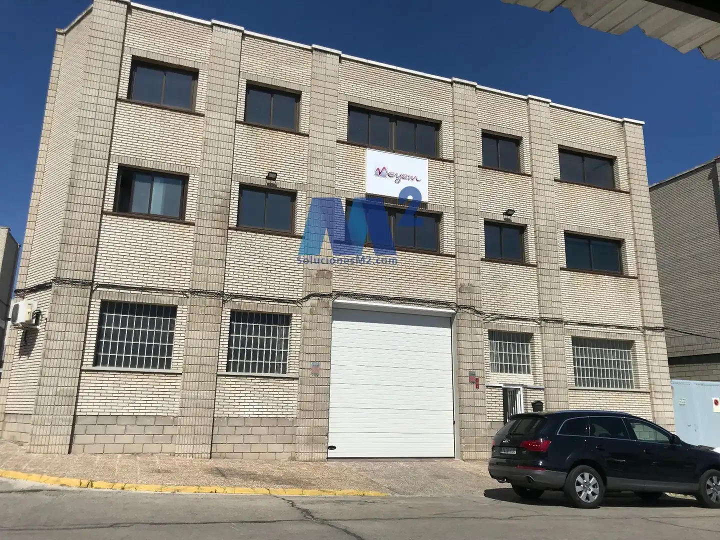 Vista exterior de Nau industrial de lloguer en Alcobendas