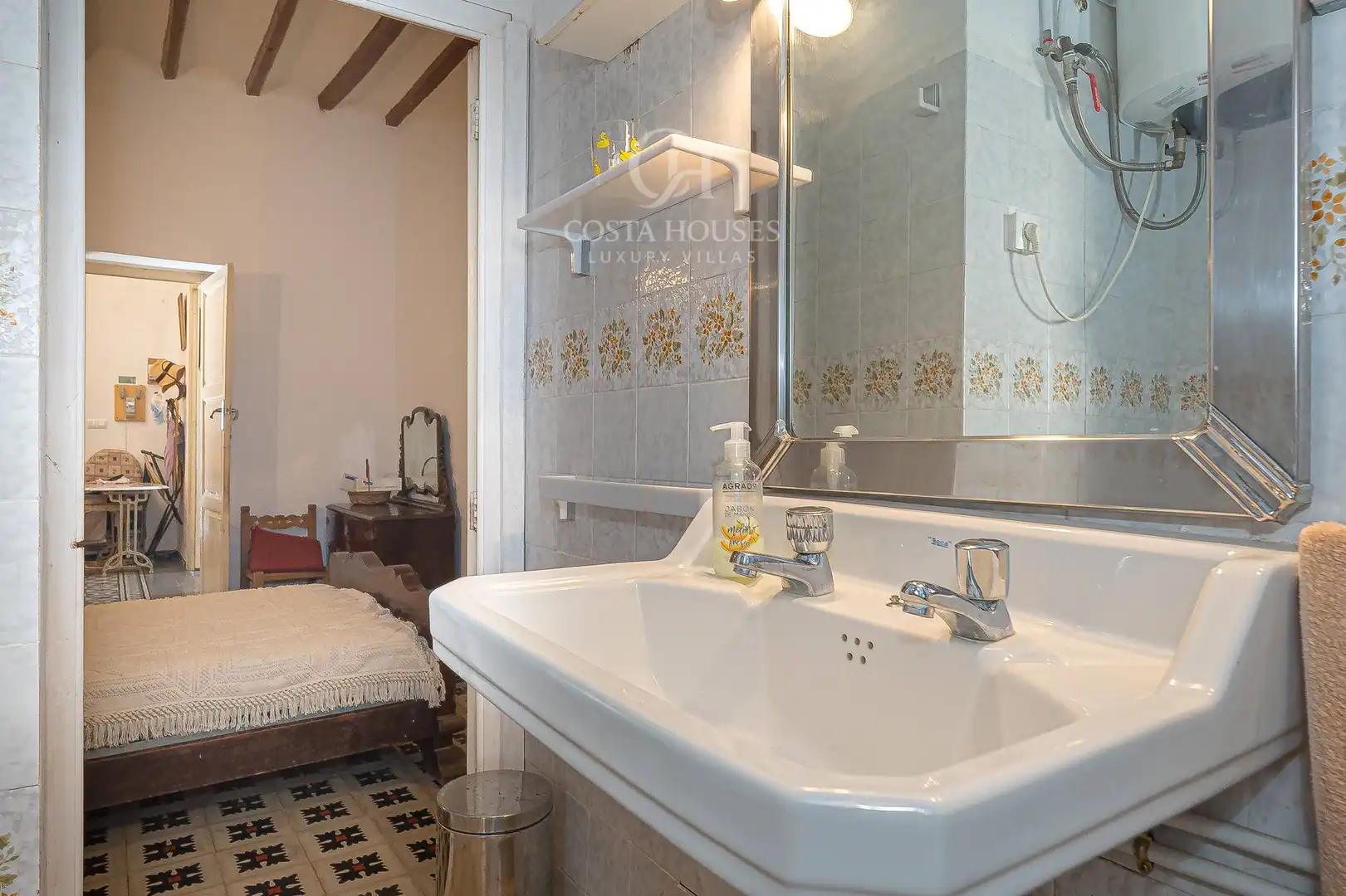 Bathroom of Houses for sale in Jávea / Xàbia  with Terrace, Balcony and Alarm