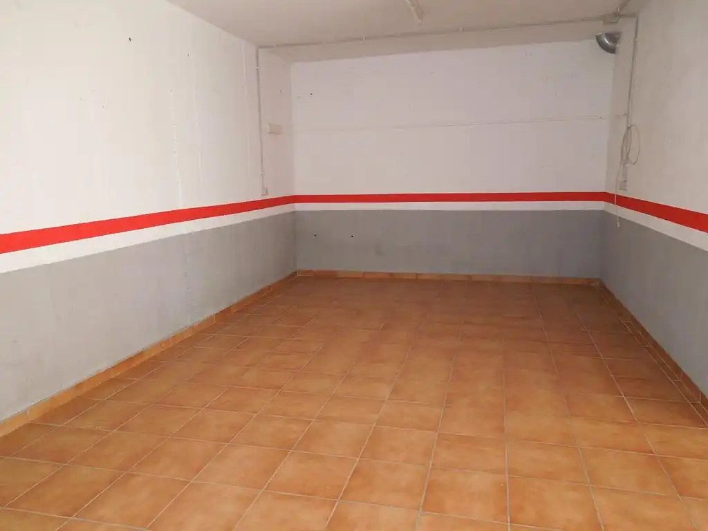 Houses for sale in Rubí  with Heating, Private garden and Parquet flooring