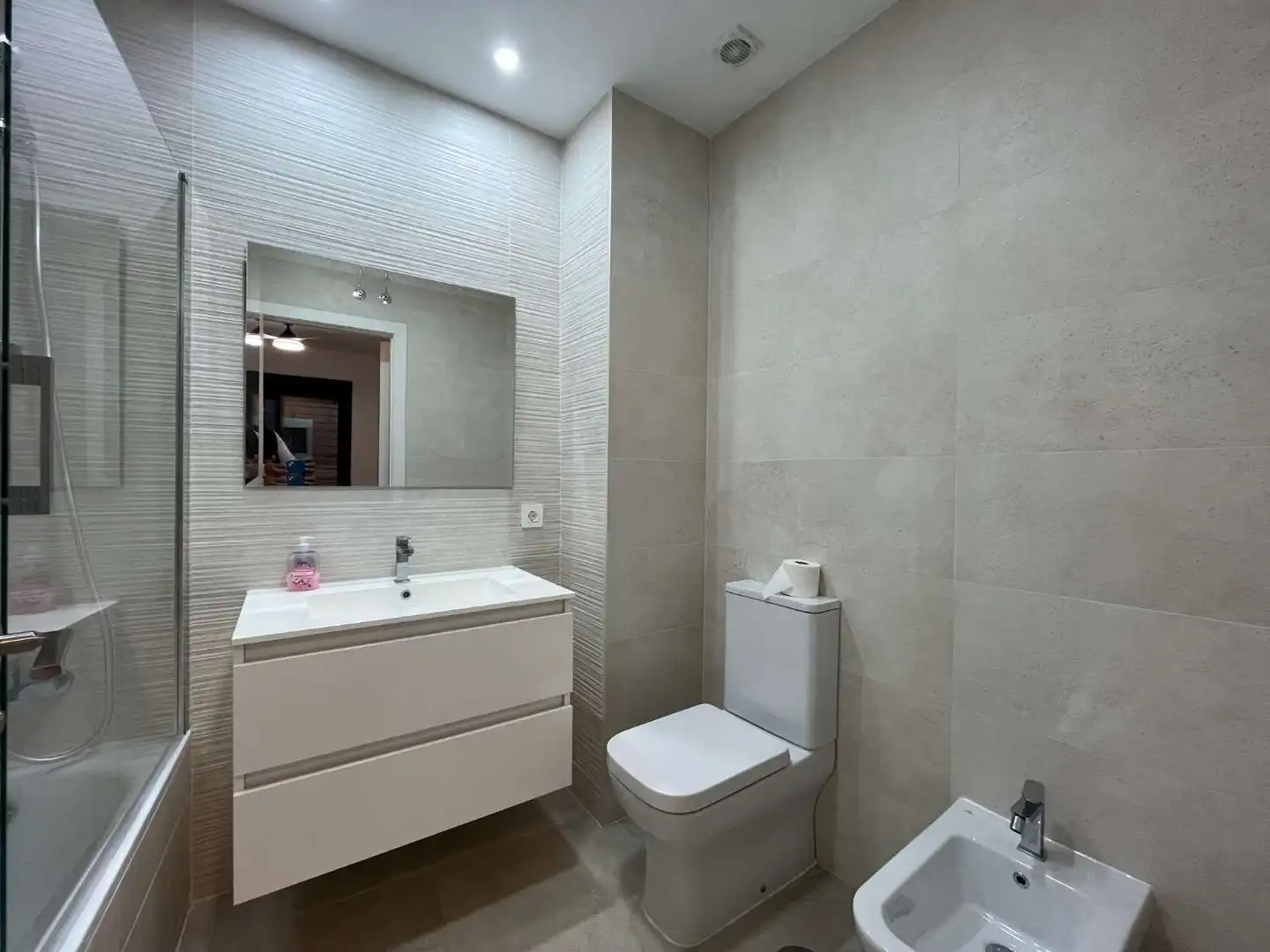 Badezimmer von Wohnungen zur Miete in Garrucha mit Klimaanlage, Heizung und Terrasse