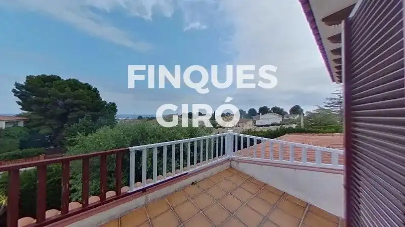 Casa o xalet en venda a PEP VENTURA, Els Masos - Els Garrofers