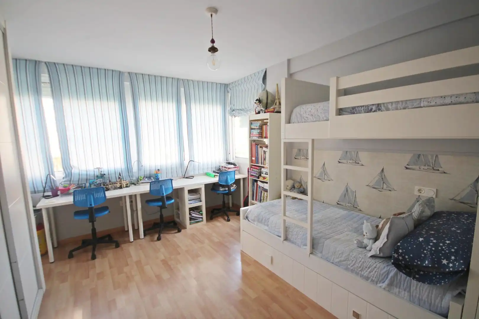 Dormitori de Pis en venda en Torremolinos amb Aire condicionat, Calefacció i Jardí privat