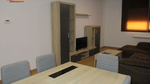 Foto 3 de Apartamento de alquiler en Valdepeñas, Ciudad Real