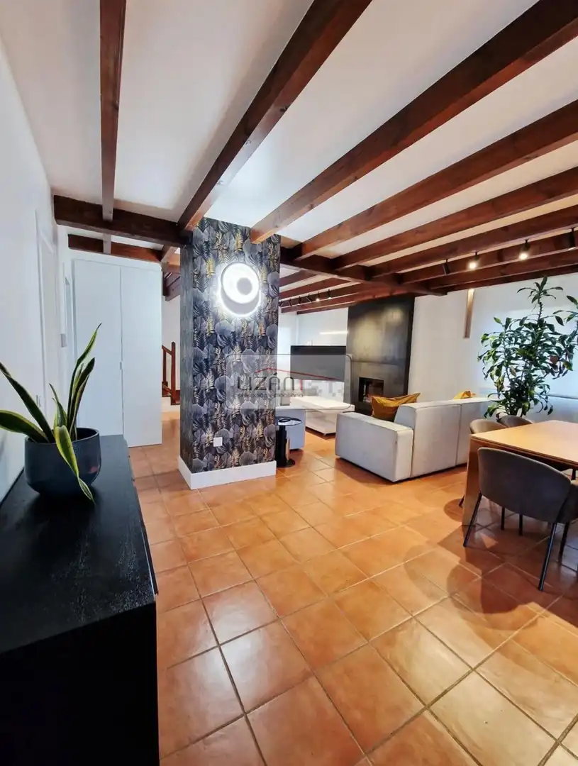 Sala de estar de Casa o chalet en venta en Villaquilambre con Calefacción, Jardín privado y Terraza