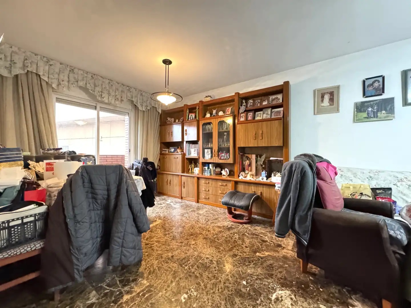 Wohnzimmer von Gebäude zum Verkauf in Santa Coloma de Gramenet mit Alarm