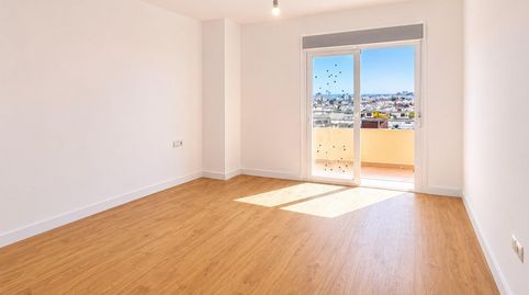 Apartamento reformado, 3 dormitorios, 2 baños, salón  cocina, terraza con vistas a la Bahía de Palma  Son Dameto, imatge 3