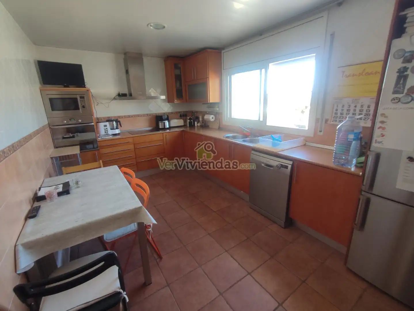Cuina de Casa o xalet en venda en Vallirana amb Calefacció, Jardí privat i Terrassa