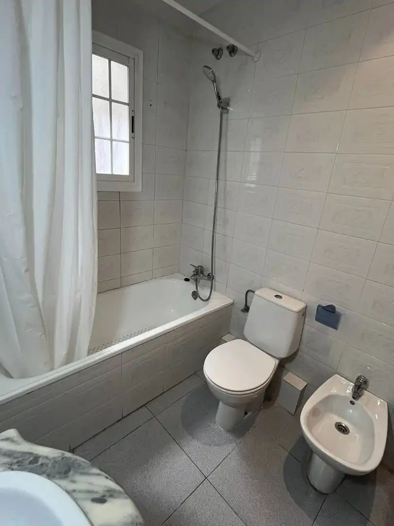 Baño de Piso en venta en Terrassa con Aire acondicionado y Calefacción