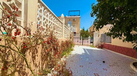 Foto 2 de Casa o xalet en venda a Calle Calderón de la Barca, Orihuela ciudad, Alicante