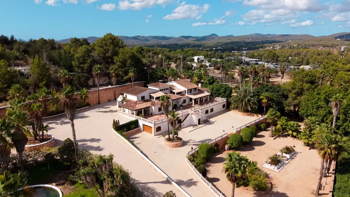Casa con terraza en venta en Carrer d'en Toni des Pou, imagen 13
