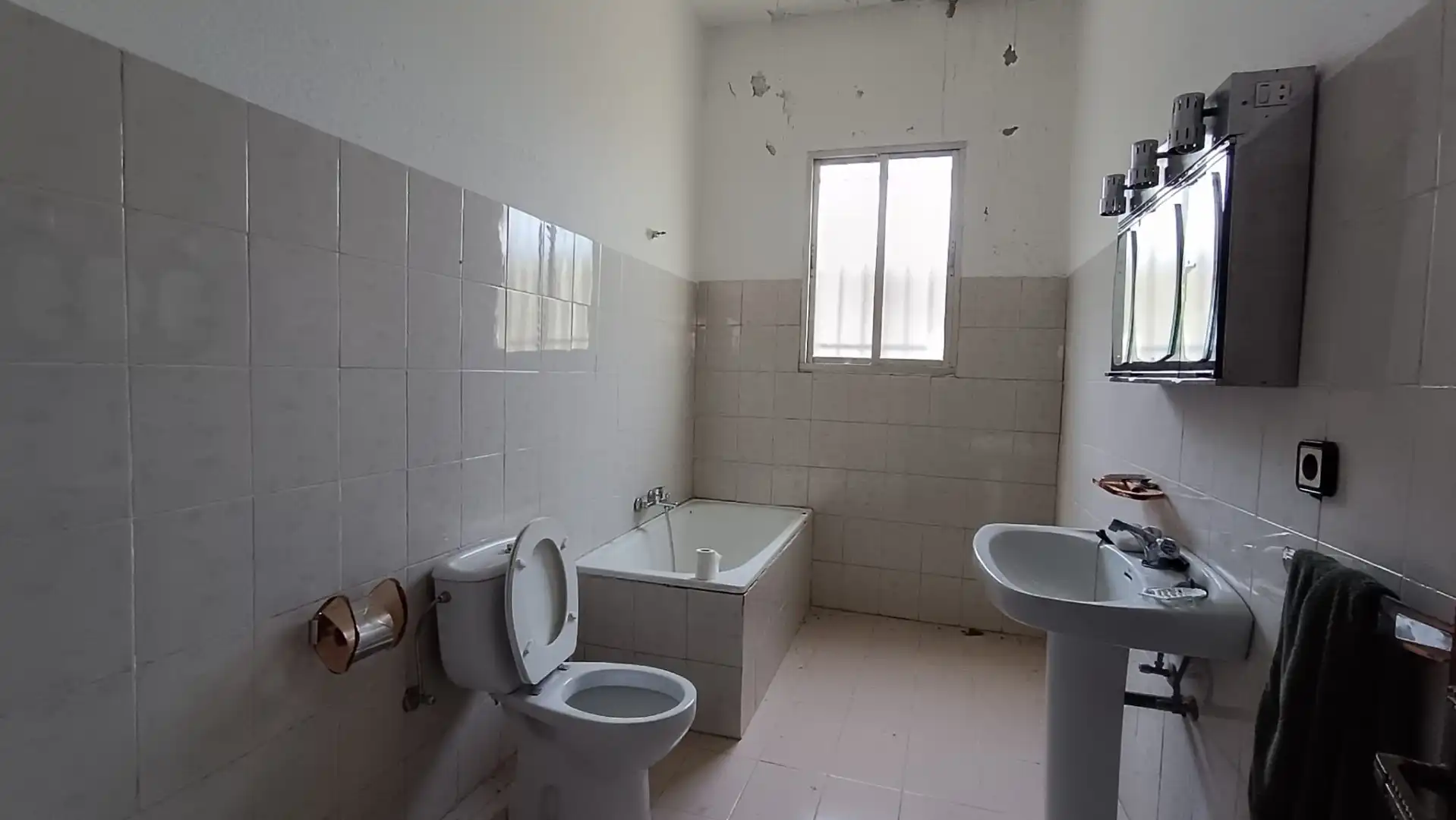 Baño de Casa o chalet en venta en Colmenar de Montemayor con Calefacción y Amueblado