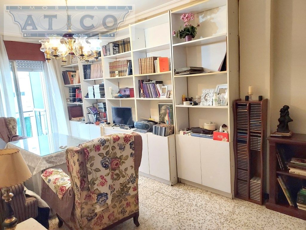 Living room of Flat for sale in  Sevilla Capital