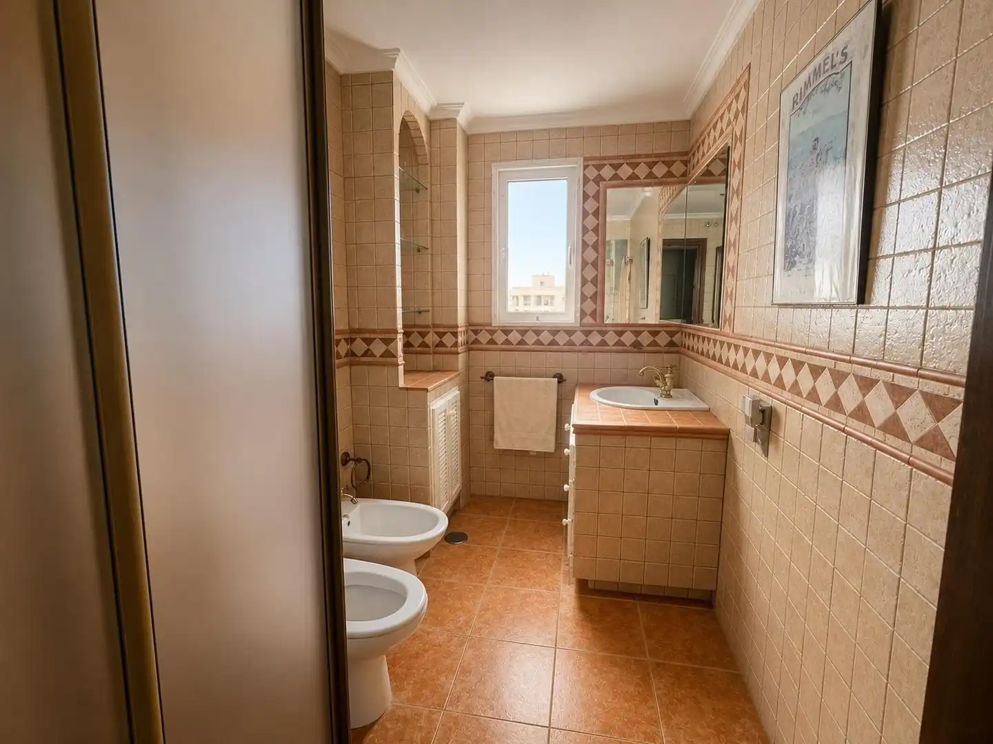 Bathroom of Flat for sale in Algeciras