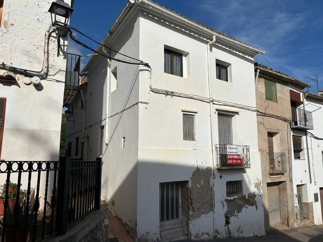 Casa-chalet en Venta en Calle Cequiola en Vall de Almonacid