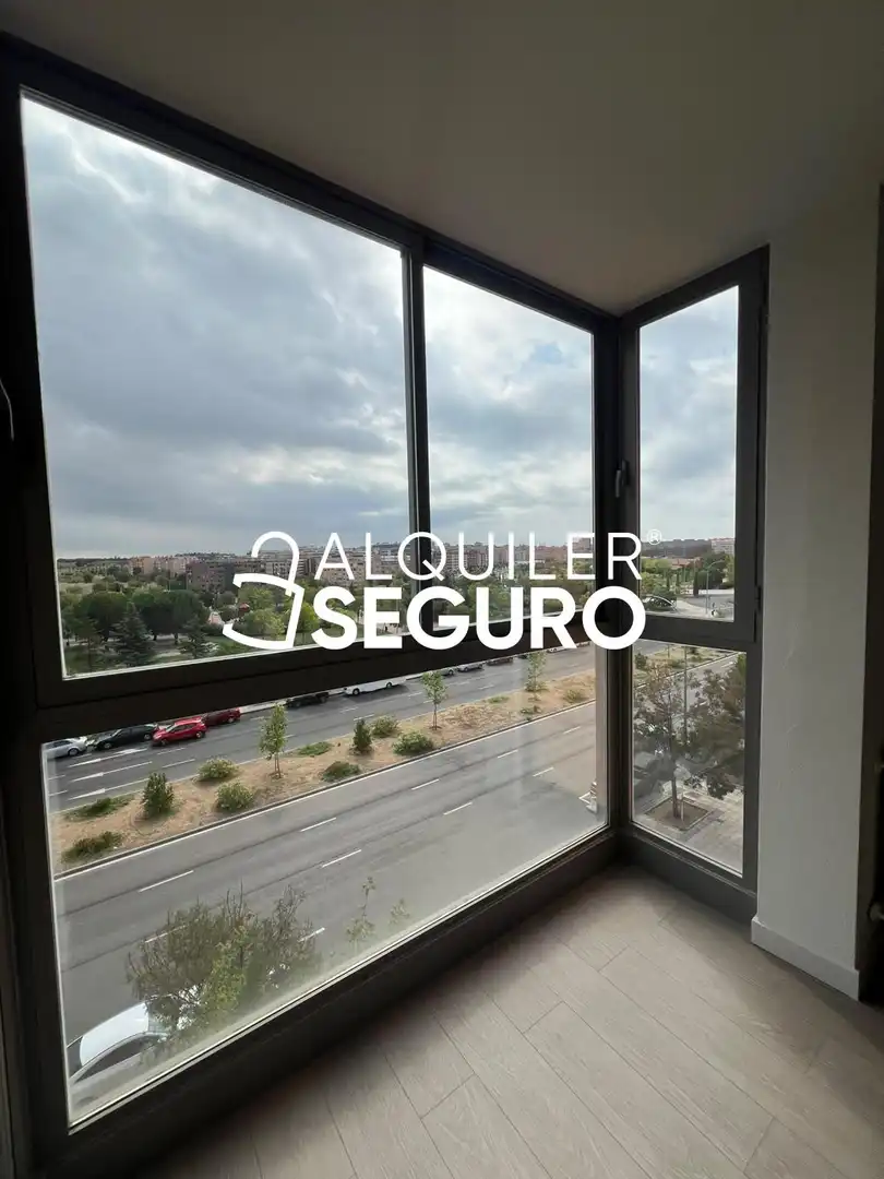 Exterior view of Flat for rent in Fuencarral - El Pardo