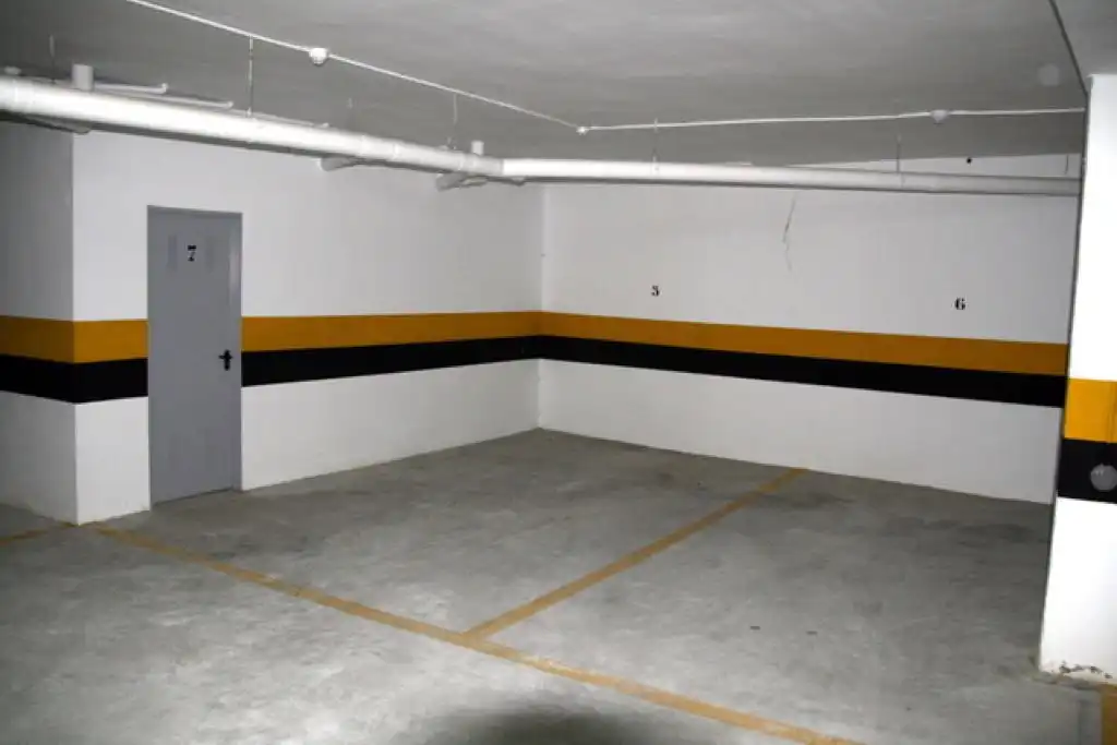 Piso de alquiler en N/A, -1, V Centenario - Piletas - Capuchinos