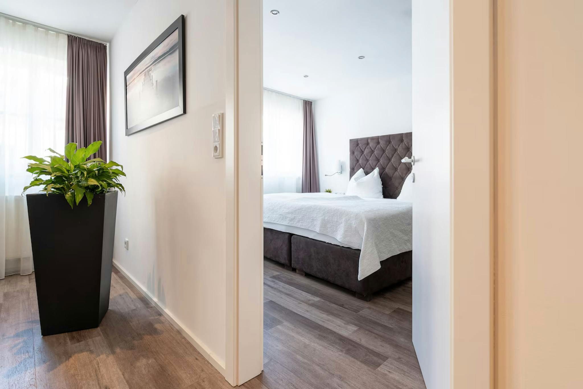 Bedroom of Flat to rent in  Madrid Capital  with Air Conditioner, Heating and Private garden