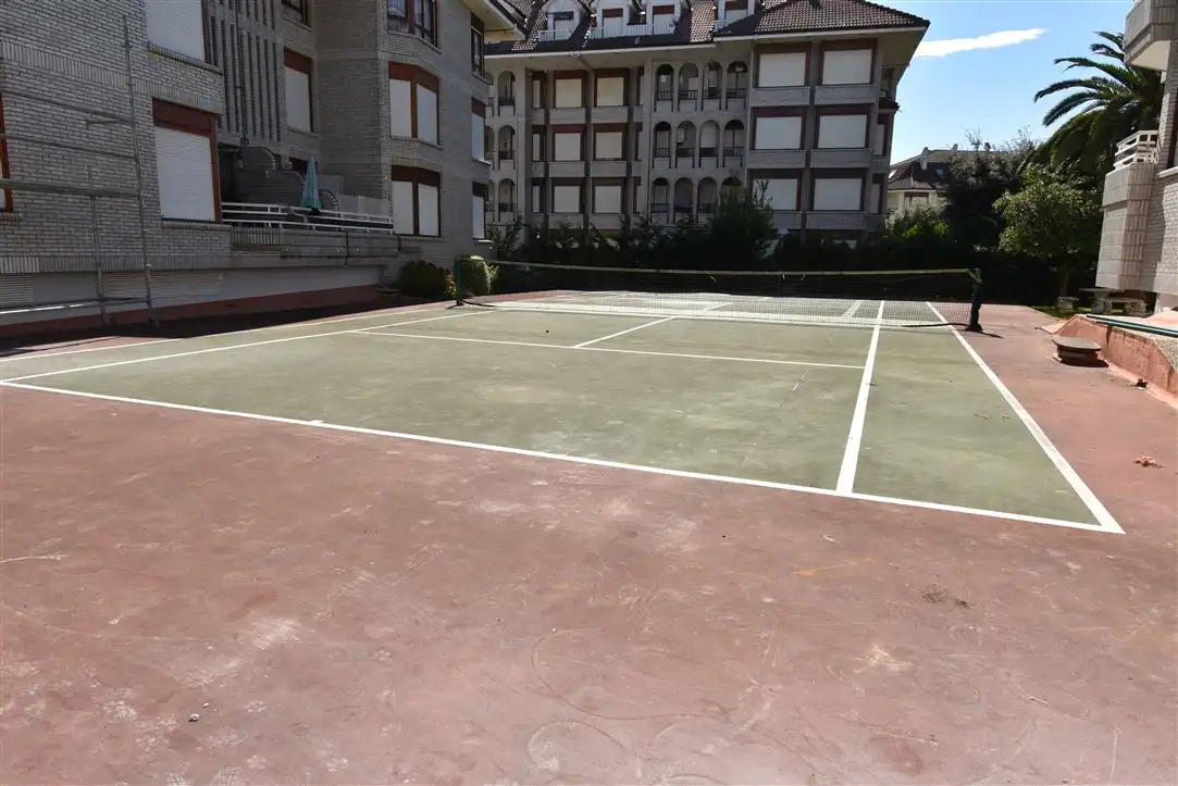 Parkplatz von Erdgeschoss zur Miete in Noja mit Terrasse, Möbliert und Gemeinschaftspool
