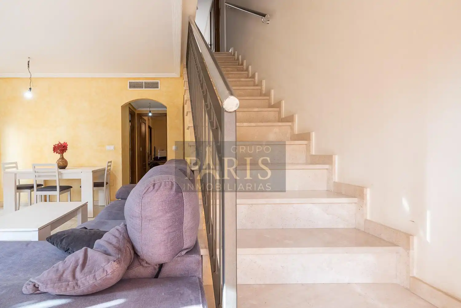 Dúplex en venta en La Unión con Amueblado