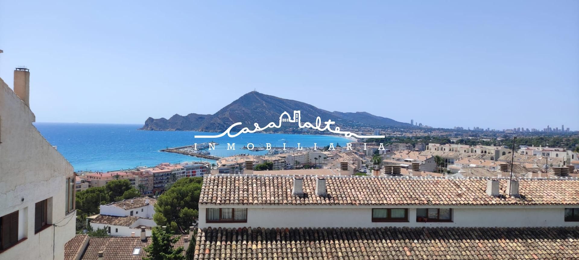Vista exterior de Casa o xalet en venda en Altea amb Terrassa i Balcó