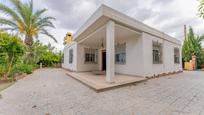 Vista exterior de Casa o xalet en venda en Elche / Elx amb Jardí privat i Piscina