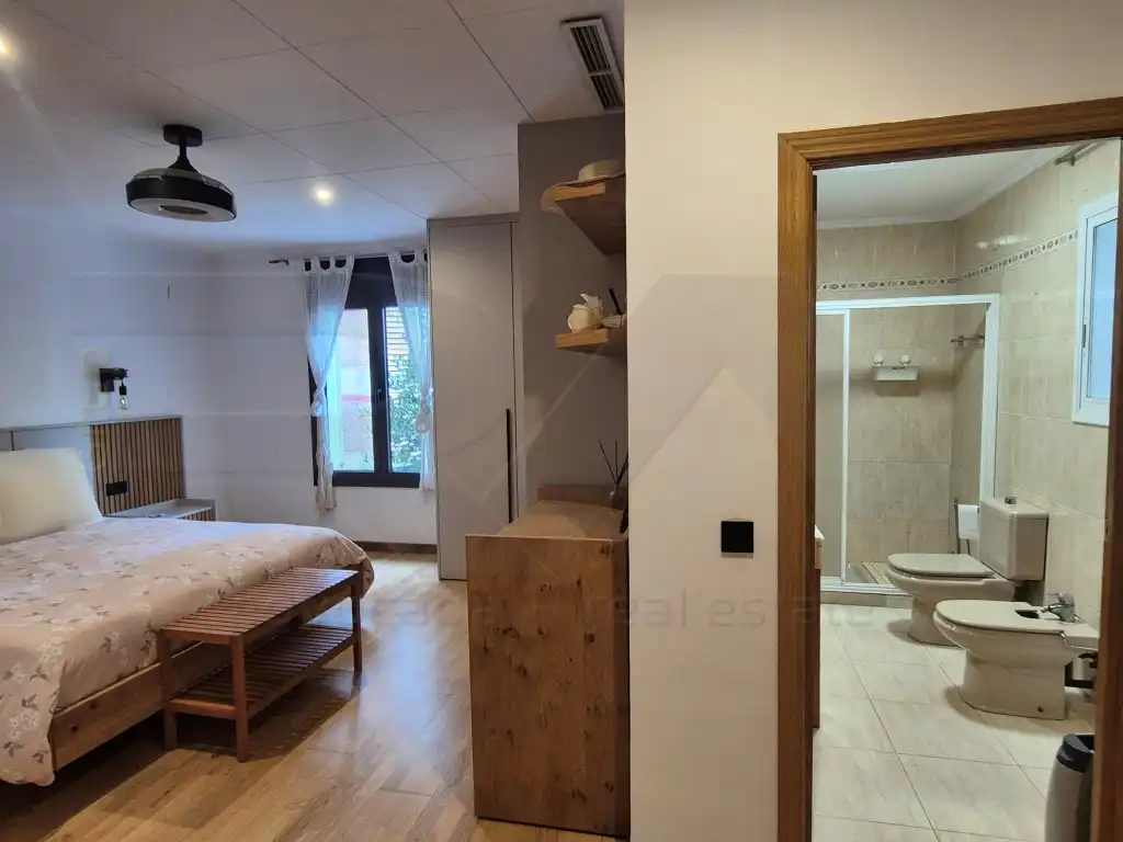 Dormitori de Casa o xalet en venda en Tarragona amb Aire condicionat, Forn i Rentadora