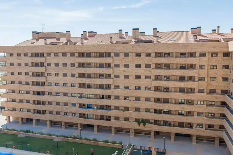 Vista exterior de Garaje en venta en Seseña